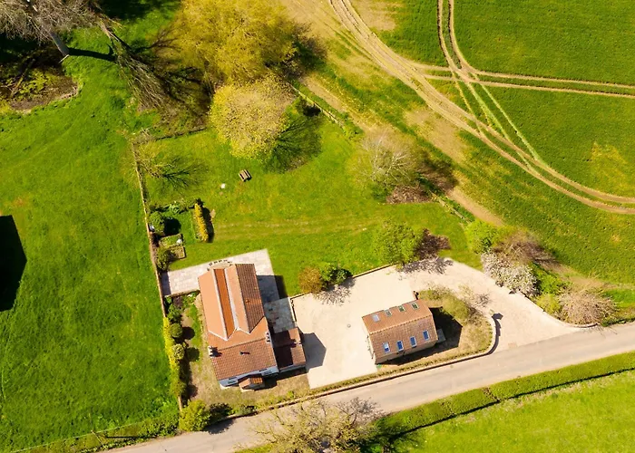 Apartment The Loft - Rural Setting With Parking Bishop Monkton